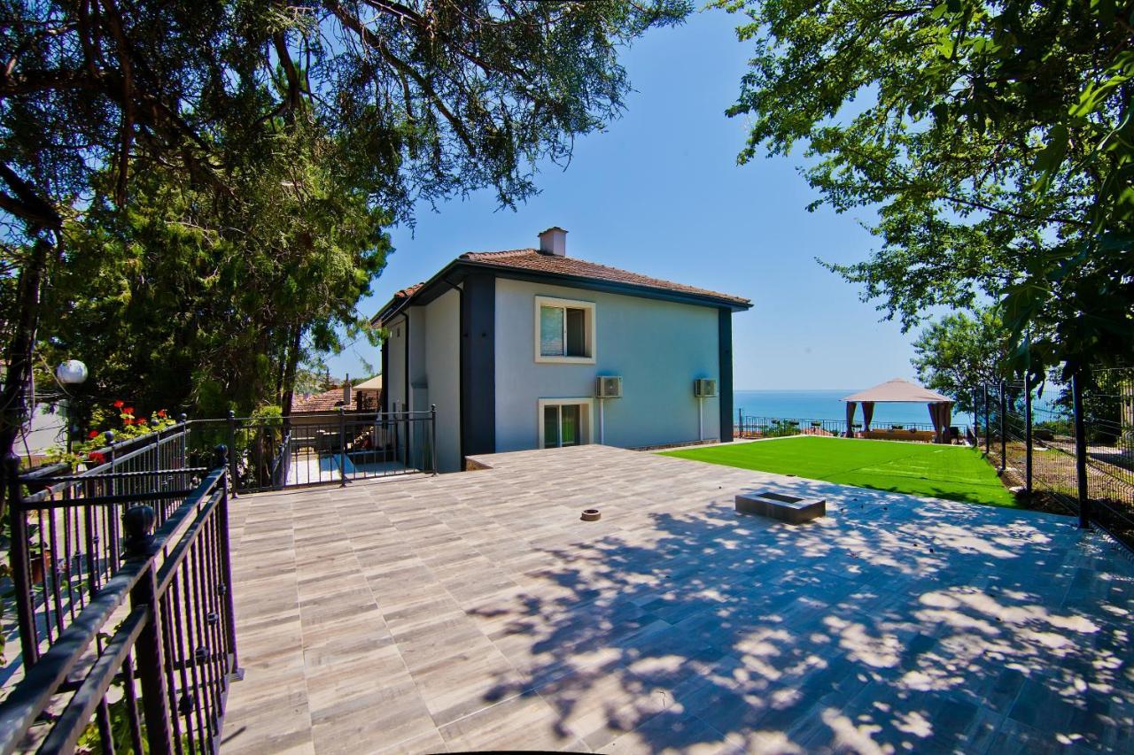 Guest House Stefan Balchik Eksteriør billede